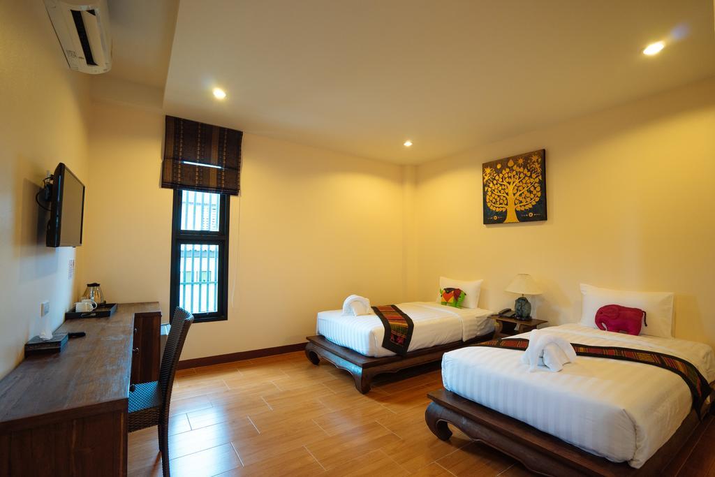 Ten Boutique House Hotel Chiang Mai Exterior photo